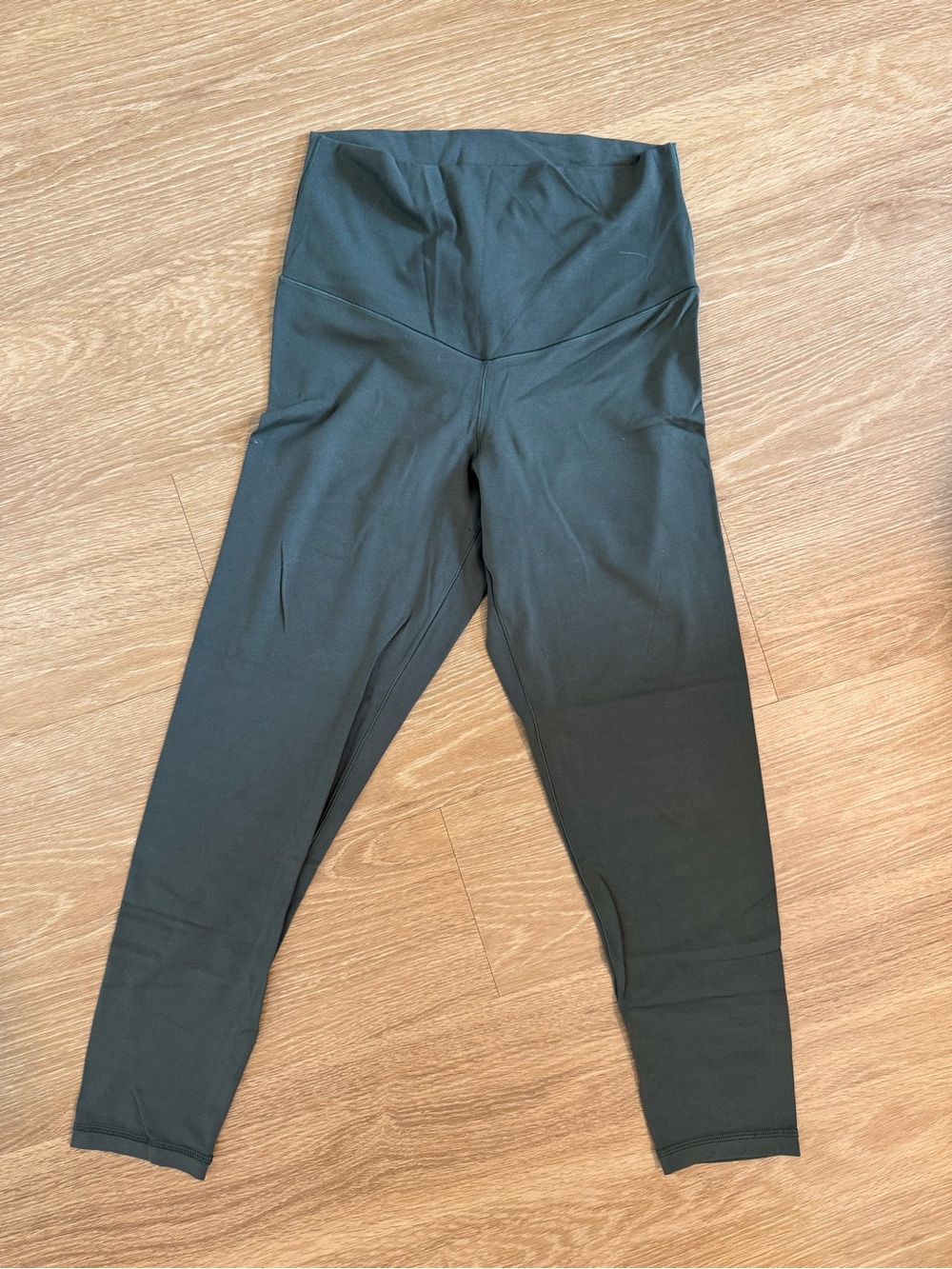 Offline By Aerie Real Me Petite Olive Green High Waisted 7/8 Legging